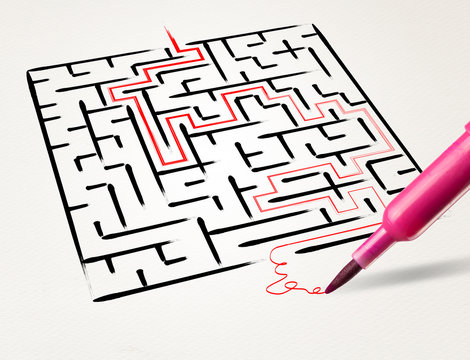 Stationery drawing the exit way out from a labirynt 
