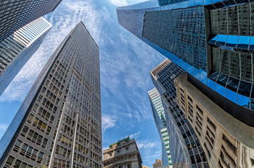 Obraz na płótnie Canvas new york shining skyscrapers windows