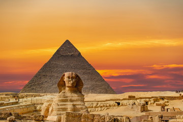 The Sphinx and Pyramid in Cairo,Egypt - obrazy, fototapety, plakaty
