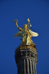 Fototapeta na wymiar Berlin Victory Column monument in Tiergarten park