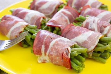 fagots d'haricots verts et lard