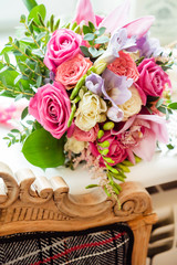 Obraz na płótnie Canvas beauty wedding bouquet with roses