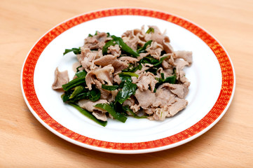 豚肉とニラの炒め物