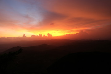 Obraz premium sunset in the mountains