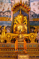 Fototapeta premium Big Buddha statue set in the mountains.