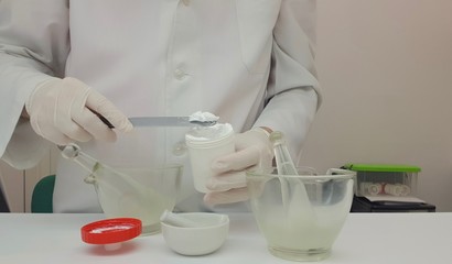 Preparing a prescription in ointment