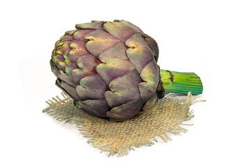 Obraz premium Fresh artichoke isolated on white background