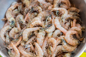 Raw prawns ready to be fried