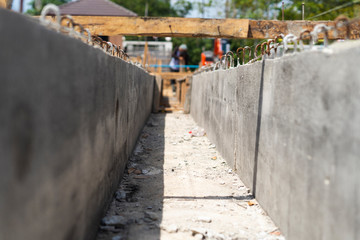 Obraz premium Steel frame for the building and equipment for the construction trench.