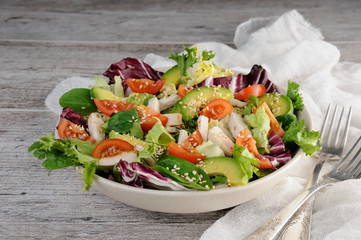 Vegetable salad with chicken
