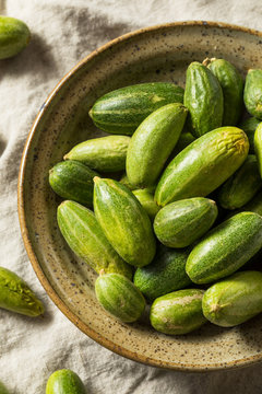 Raw Green Organic Indian Parval