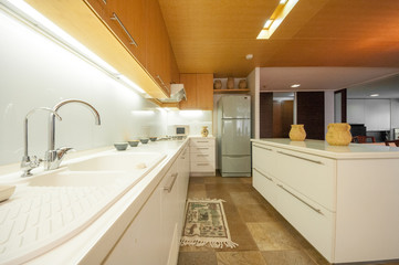 Fototapeta na wymiar Modern, bright, clean, kitchen interior 