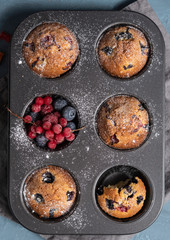 muffins blueberry redberry homemade cake baked top view