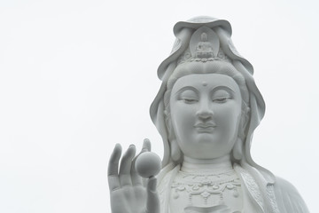 Obraz premium Hong Kong / China - Feb 18 2019: Tsz Shan Monastery. White Big Guanyim Staue in Hong Kong