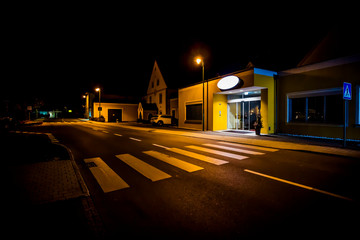 Fototapeta premium Nobody town street late at night