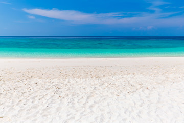 Fototapeta premium Paradise beach and the blue sky at Khai Island in Satun Province , Thailand