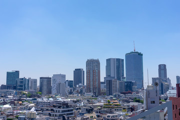 Fototapeta na wymiar 東京の風景　表参道から渋谷方面を望む