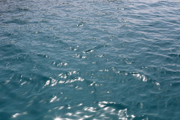 Naklejka premium blue water ripple background