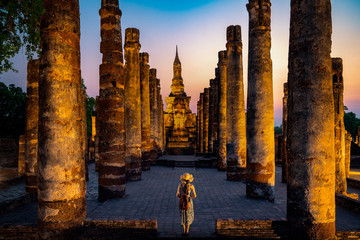 Sunset and light in Sukhothai historical park - obrazy, fototapety, plakaty