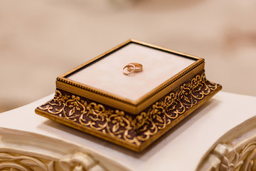 close-up engagement rings