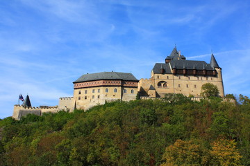 Fototapeta na wymiar Karlstejn castle