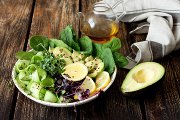 Obraz na płótnie Canvas Healthy food. Fresh green salad 