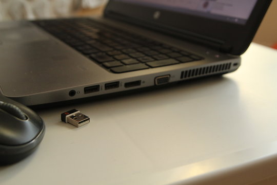 laptop computer keyboard close up ports usb