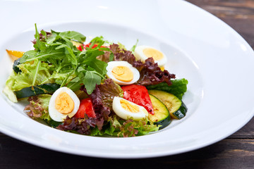 vegetable salad with egg and vegetables