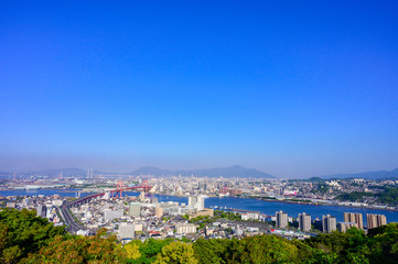 高塔山公園から眺める北九州市の都市風景