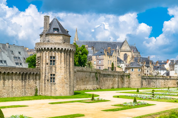 Fototapeta na wymiar Vannes, medieval city in Brittany, view of the ramparts garden with flowerbed 