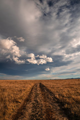 Fototapeta premium Dramatic clouds over the plains