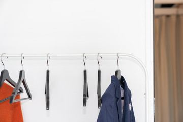 ハンガーと洋服