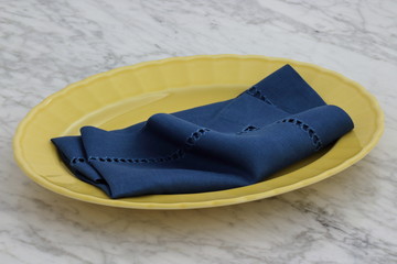 trendy serving platter