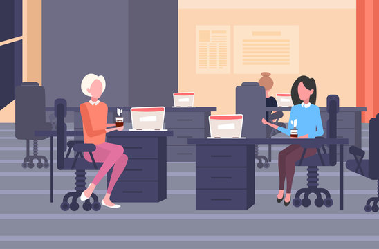 "Workplace Communication" Images – Browse 351 Stock Photos, Vectors