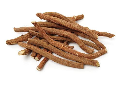 Red Sage Root（Salvia miltiorrhiza Bge）on white background