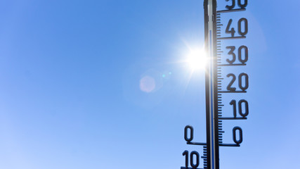 Thermometer high temperature about 40 degree with sunlight