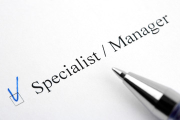 Specialist, Manager. Filling in the questionnaire, documents. The checkboxes are filled with a...
