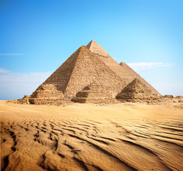 Fototapeta na wymiar Pyramids and desert