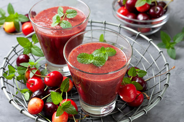 smoothies sweet cherry