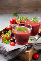 smoothies sweet cherry