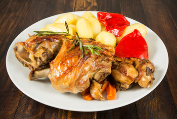 Cordero asado con patatas