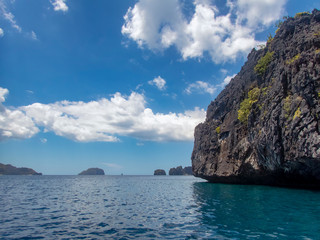 Fototapeta na wymiar Picturesque rocky islands near El Nido in Palawan, Philippines
