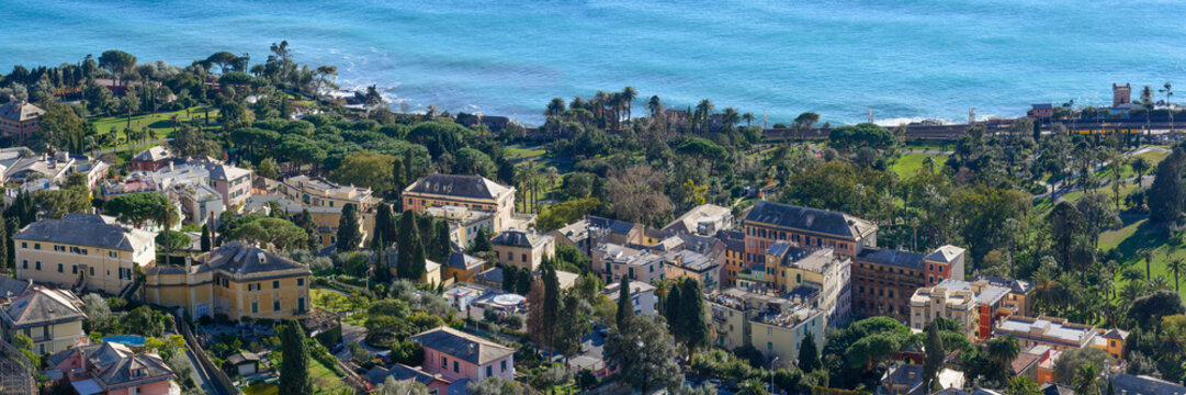 I parchi di Nervi di Genova visti dall'alto