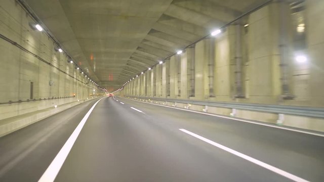 Driving in a Tunnel (POV/real time)