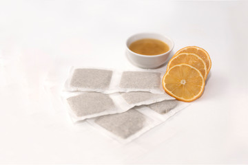 Treatment of colds folk remedies. Lemon, honey and herbal tea