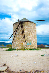 Fototapeta na wymiar Grecia, Lefkada, vecchio mulino.