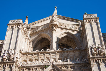 Fototapeta premium Portico of the Door of forgiveness, cathedral of Toledo