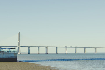 Naklejka premium Vasco de gama bridge in Lisbon, Portugal