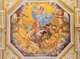 Fototapeta na wymiar OSSUCCIO, ITALY - MAY 8, 2015: The baroque fresco of Assumption of Virgin Mary in church Sacro Monte della Beata Vergine del Soccorso by Salvatore Pozzi di Puria (1595 – 1681).
