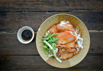 Roasted pork with sweet gravy on rice